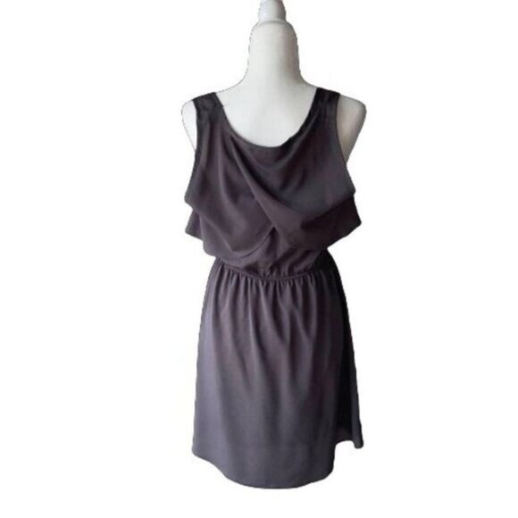 Double Zero Layered Open Shoulder Short Dress with‎ Back Design - Picture 2 of 10